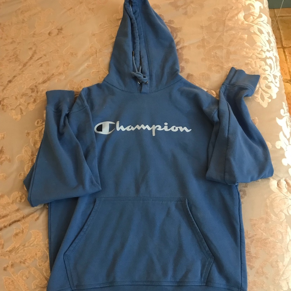 Old champion hoodie